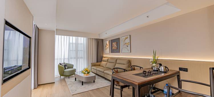 华城国际酒店(襄阳沃尔玛民发广场店)图片