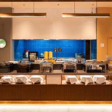 兰欧尚品酒店（阳泉平定县综合办公大楼青银高速出入口店）