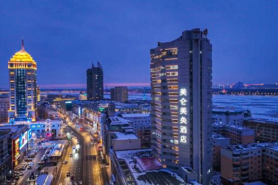 哈爾濱中央大街江景美侖美奐酒店