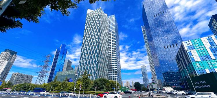 遇见你·轻奢LOFT民宿(大连星海广场会展中心地铁站店)图片
