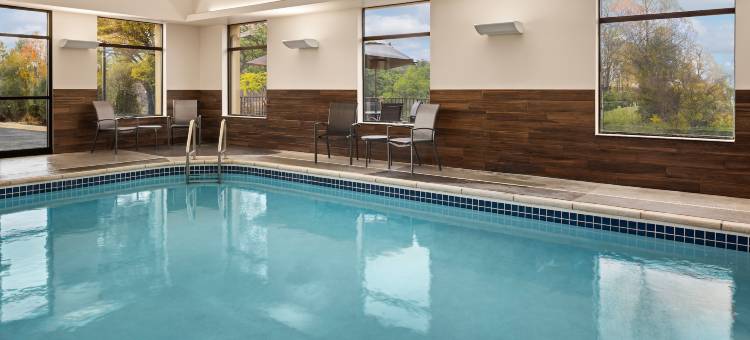 锡达拉皮兹万枫套房酒店(Fairfield Inn & Suites Cedar Rapids North)图片