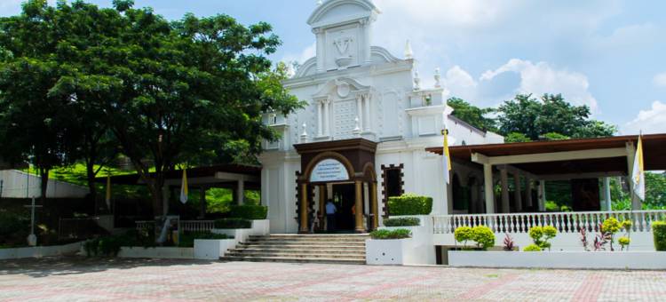 打拉马里瓦洛旅馆(Maliwalo Inn Tarlac by RedDoorz)图片