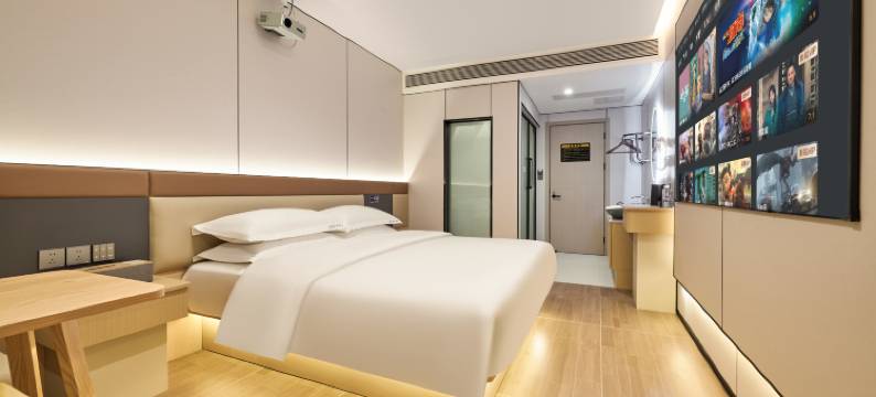 厦门·欧漫｜Soong·CinemaBathtub设计酒店(集美灌口万达广场店)图片