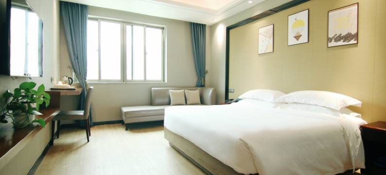 深圳华盐酒店(水贝珠宝城田贝地铁站店)图片