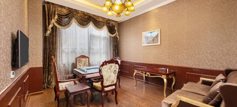 稻城明宇丽雅阳光温泉酒店图片