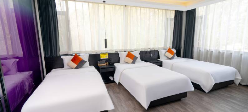 泗水悦客酒店(中兴路店)图片