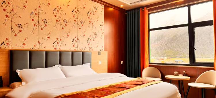 八宿然乌梦境酒店(然乌湖店)图片