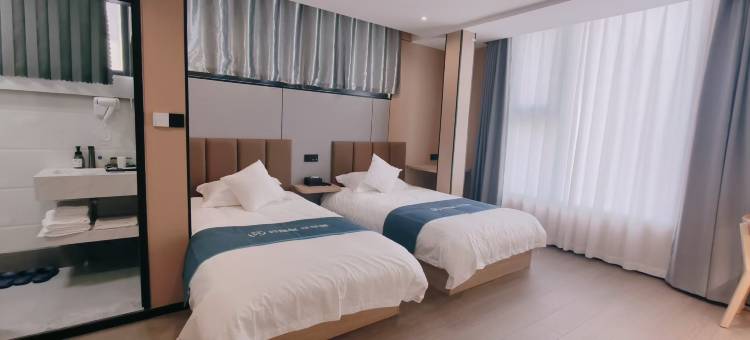 如家UP华驿智旅酒店(连云港火车东站店)图片