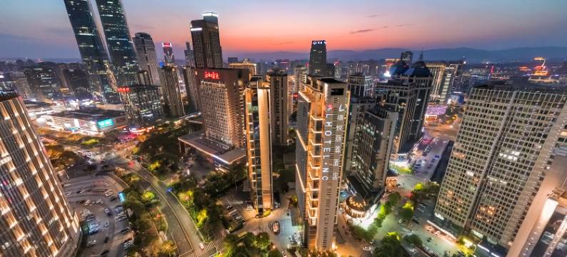 南昌禧悦丽尊酒店(红谷滩秋水广场店)图片