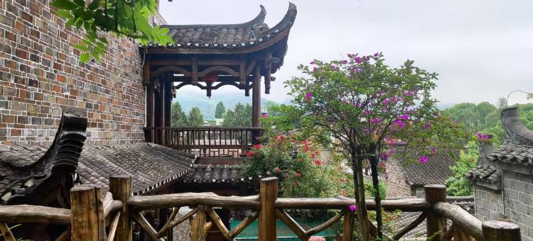 悬园·观景庭院民宿(芙蓉镇景区店)图片