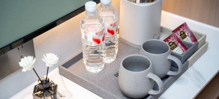 异刻空间酒店(贵阳花溪大学城店)图片