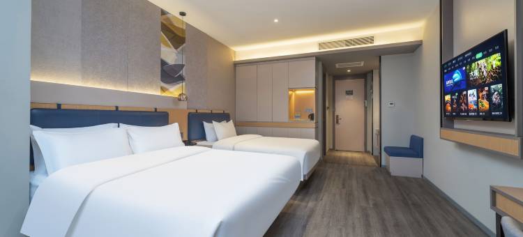 海霞酒店(银川高铁站怀远观光夜市店)图片