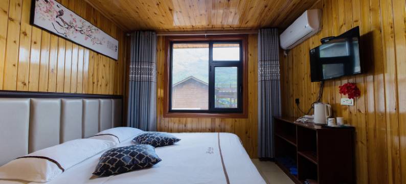 万仙山常青楼民宿(郭亮村店)图片