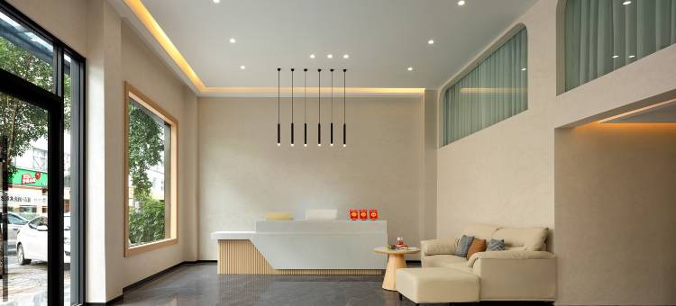 张家界万吉酒店(国家森林公园武陵源标志门店)图片