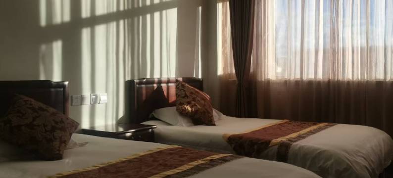 石渠格萨尔假日酒店图片