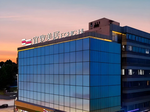 广州东站天平架地铁站宜致美居