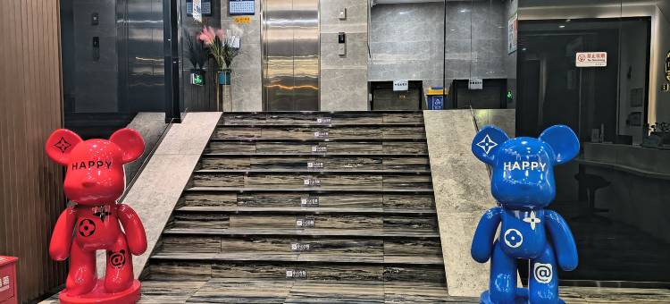 托卡酒店(厦门海沧体育馆中心店)图片