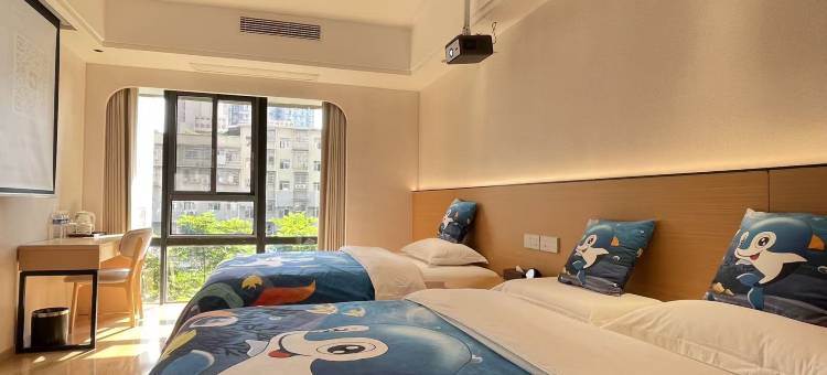 悦庭酒店(安岳中央时代广场店)图片