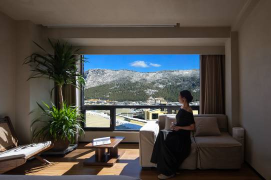 天迹·云端|Aura Retreat 设计师供氧度假民宿(独克宗古城店)