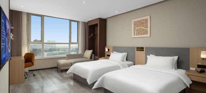 潮漫酒店(威海乳山人民广场青山路店)图片