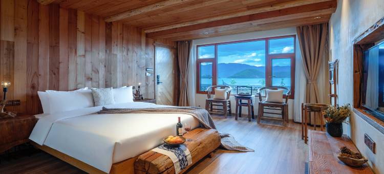 泸沽湖沽涛源筑全湖景亲水度假民宿图片