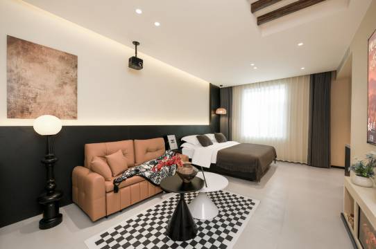 炽野•别舍|FIREWOOD•RETREAT美学民宿(延吉延边大学网红墙店)