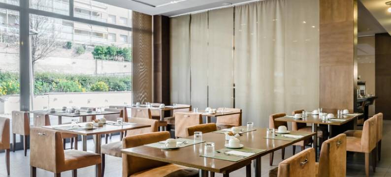 巴塞罗那大门埃克斯酒店(Hotel Exe Barcelona Gate)图片