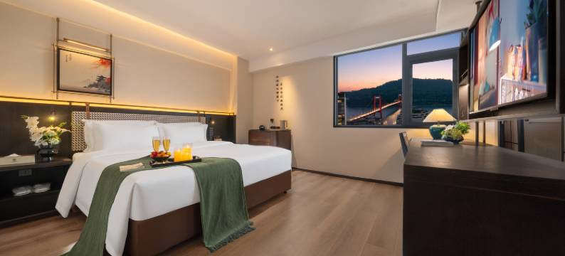 香港艾度假日酒店(重庆忠县忠义广场店)图片