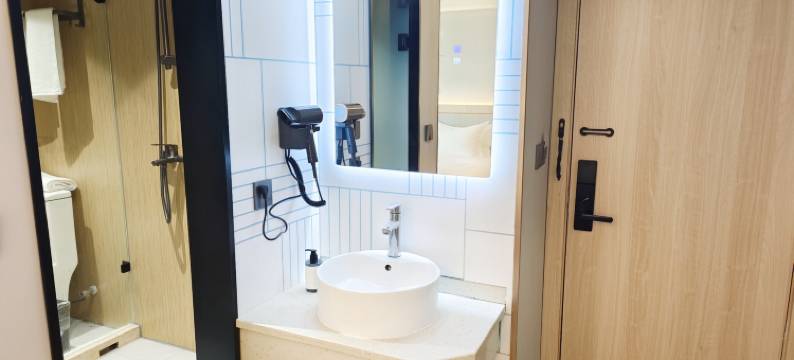 上海闵行艾森时尚宾馆图片