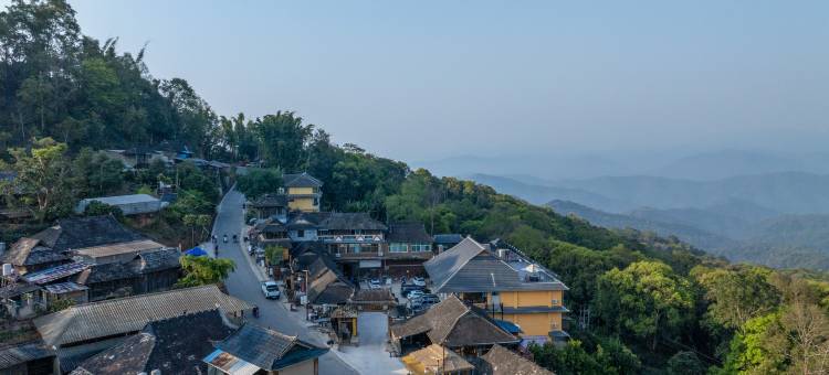 景迈向云端·漫|云暮·布朗文化民宿(芒景蜂王树店)图片
