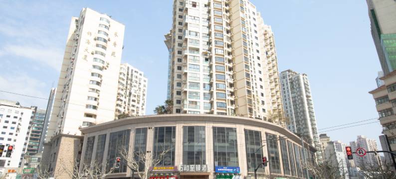 万和至臻酒店(上海静安寺长寿路地铁站店)图片