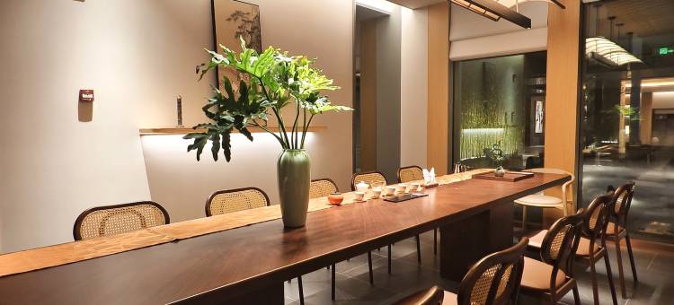 建国璞隐酒店(上海世博园梅赛德斯奔驰文化中心店)图片