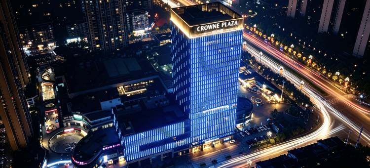 宜宾绿发皇冠假日酒店图片