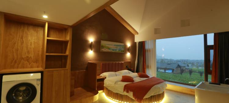 泸沽湖山海·故里酒店图片