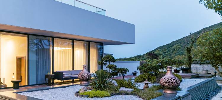 普陀山宝宁山居(善财洞店)图片