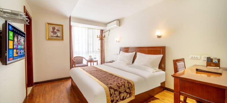 云泰商务酒店(昆明新螺蛳湾国际商贸城店)图片