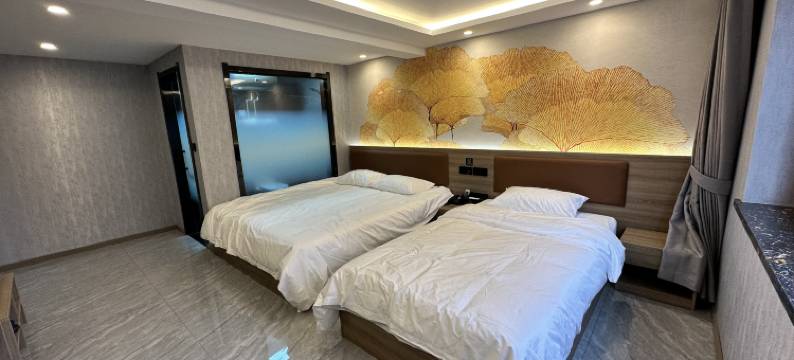 六和商旅宾馆(义县火车站店)图片