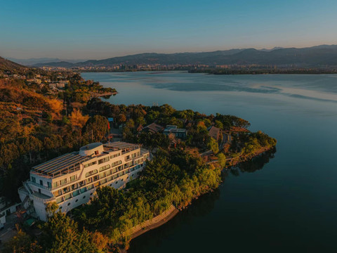 西昌邛海湾碧海大酒店