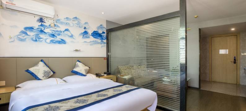 宏晋酒店(晋江动车站店)图片