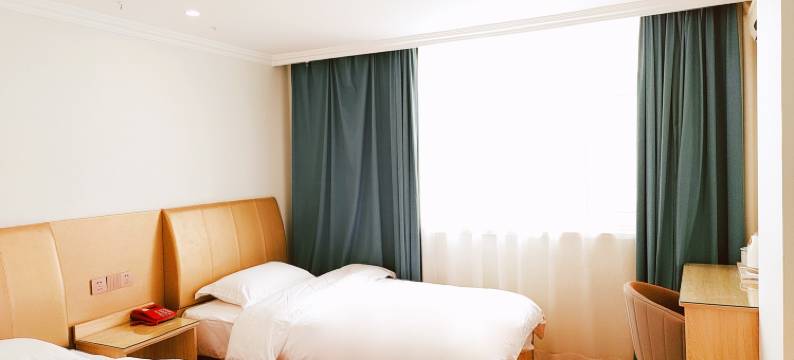 银川梦佳宾馆(海宝公园清和北街店)图片