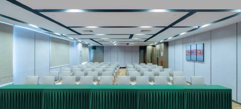 普琳商务酒店(广州东涌店)图片