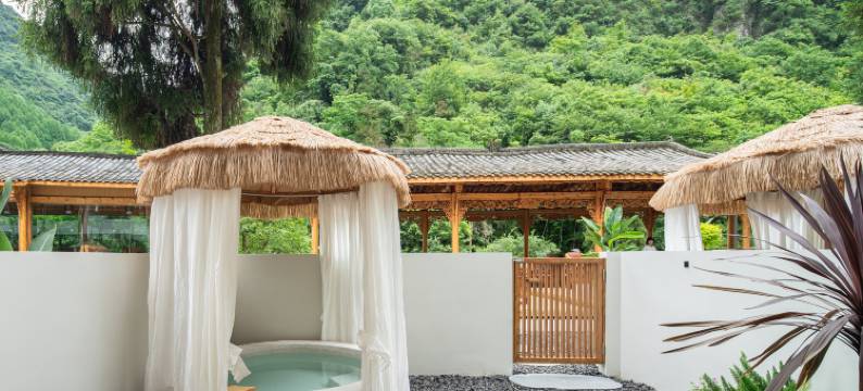 青城山山与墅·私汤民宿图片