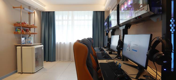 网鱼电竞酒店(苏州太仓南洋广场店)图片