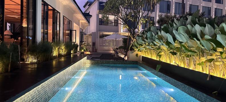 境林湖畔精品酒店(开远凤凰生态公园店)图片