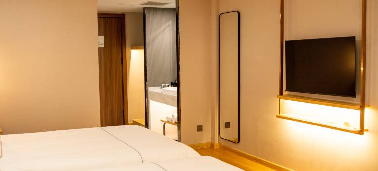 白玉兰酒店(淄博沂源荆山路店)图片