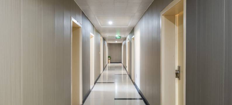 昆山中华园宾馆(高铁南站万达广场店)图片