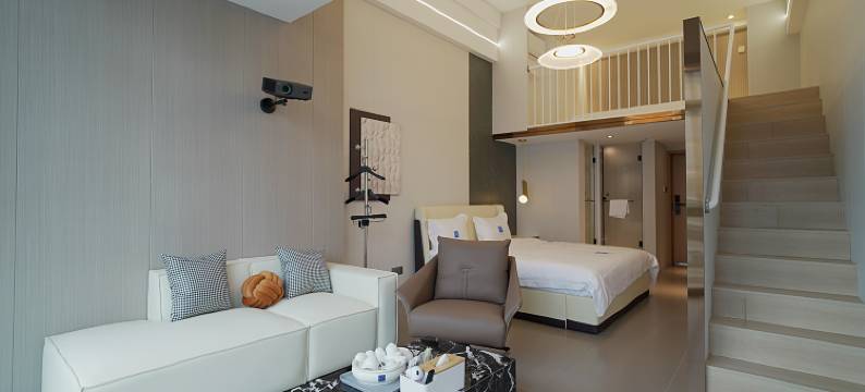 誉house高空海景Loft公寓(汕头高铁站店)图片