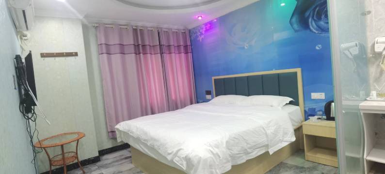 昆山市景轩主题宾馆图片