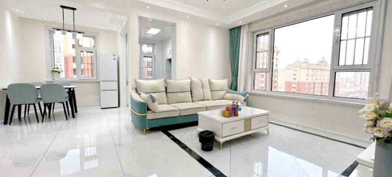 星澜·设计师民宿(四平万达广场店)图片