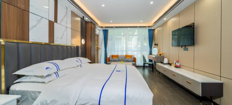 三亚美佳轻奢酒店(动车站店)图片